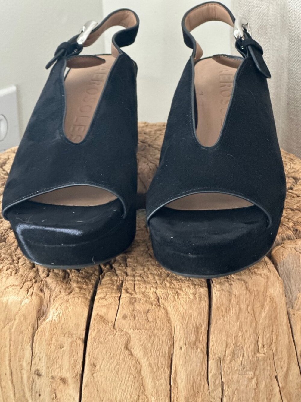 Areosoles Black Platform Cornilia Shoe. - Picture 3 of 8